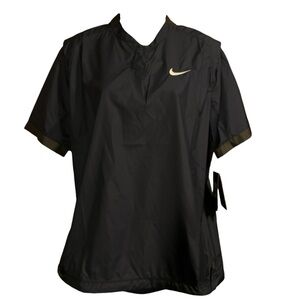 Nike Women’s Wind Shirt